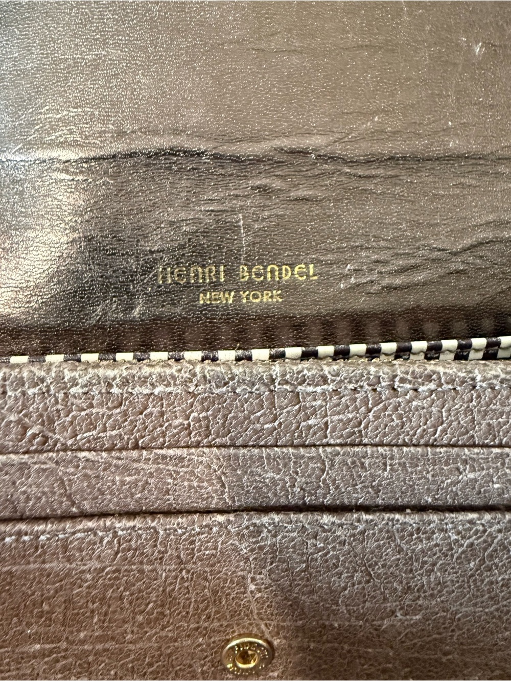 henri bendel brown textured leather wallet with gold hardware - Picture 3 of 6